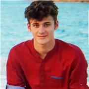 Studente universitario, diplomato all' istituto tecnico L. EINAUDI